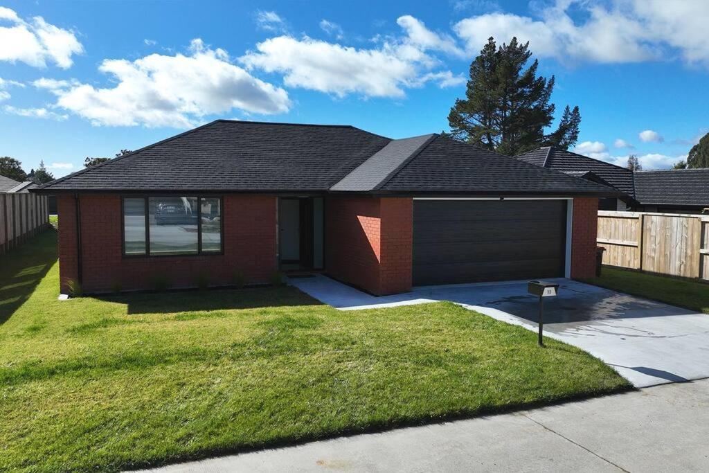 Peaceful 5 Bedrooms Retreat Rotorua Exteriör bild
